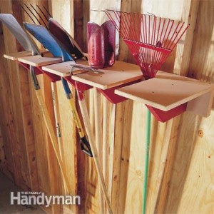 Awesome DIY Shovel Rack